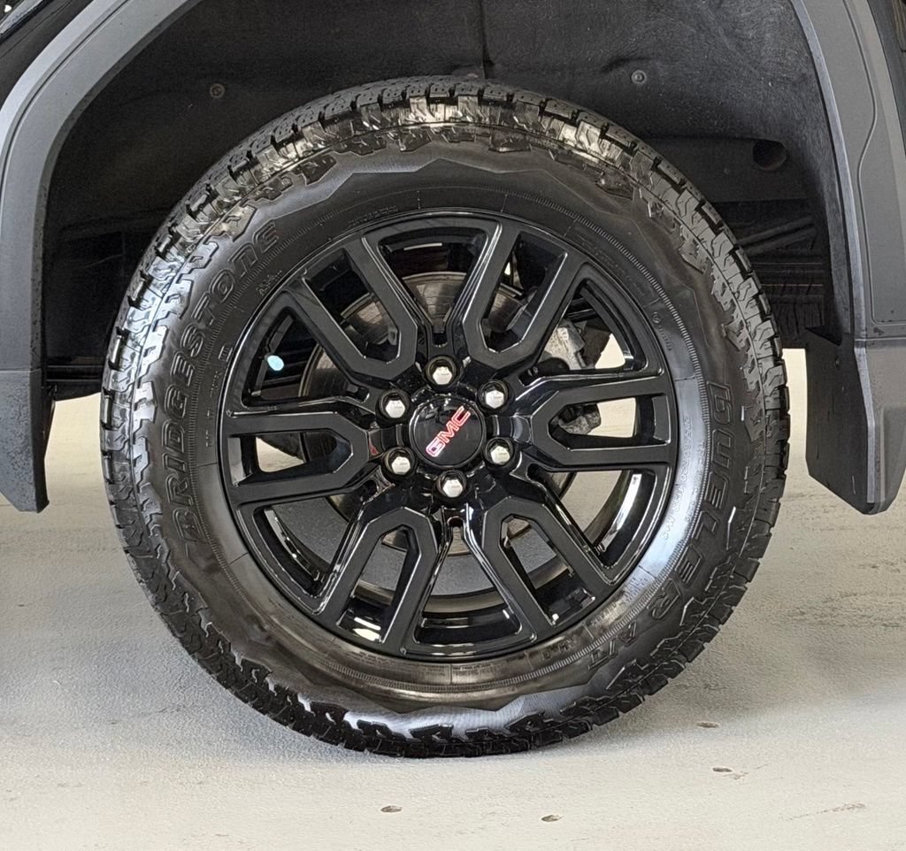 Used 2026 GMC Sierra 1500 Elevation AWD/4WD image 8