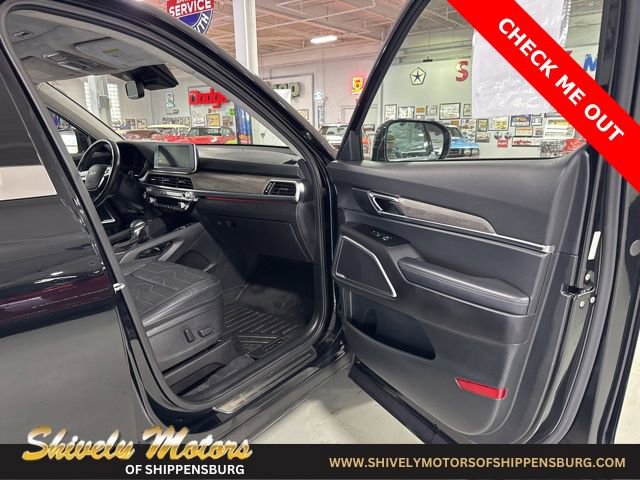 Used 2022 Kia Telluride SX w/ SX Prestige Package image 40