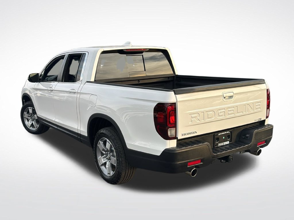 Certified 2025 Honda Ridgeline RTL image 5
