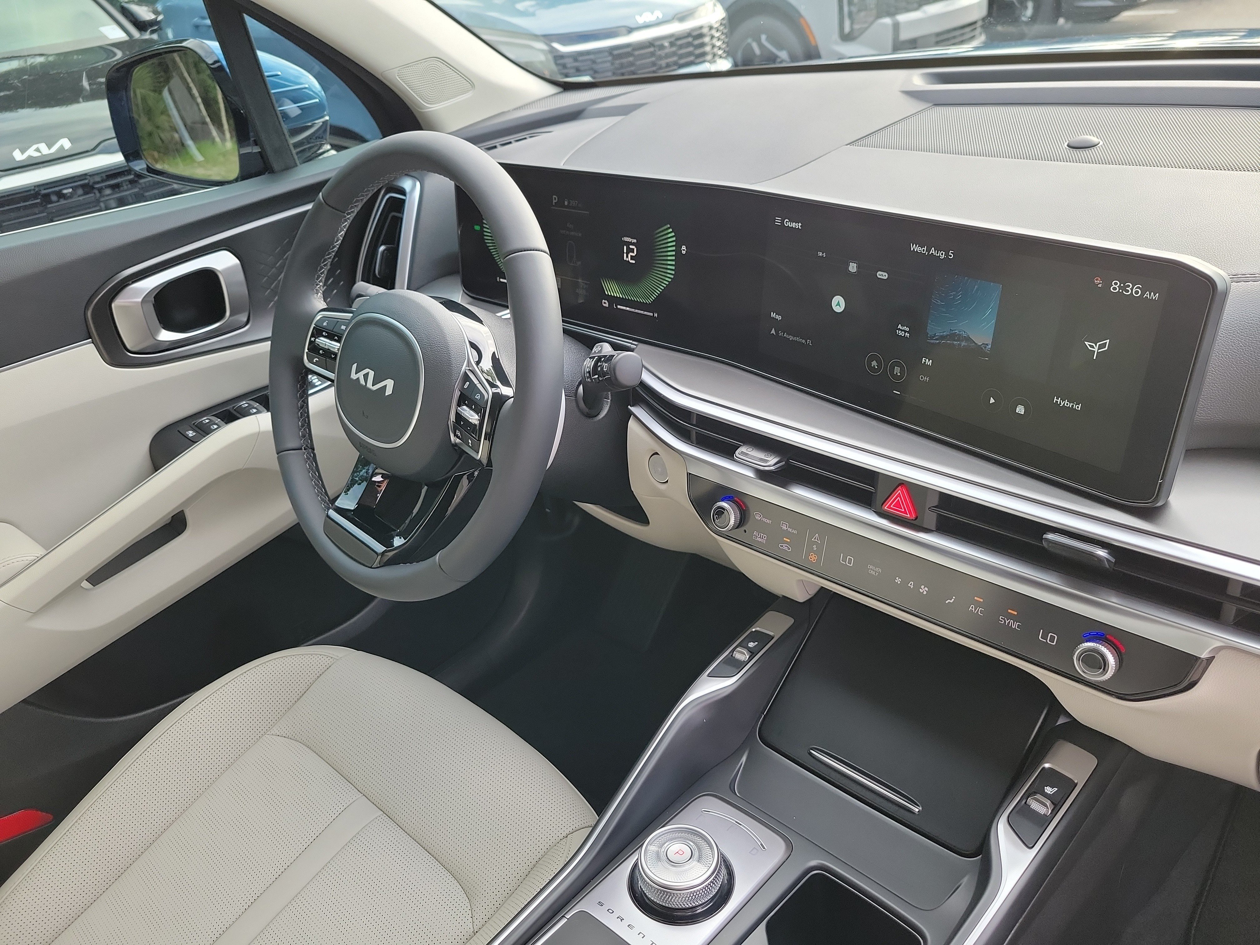 Certified 2025 Kia Sorento EX FWD image 8