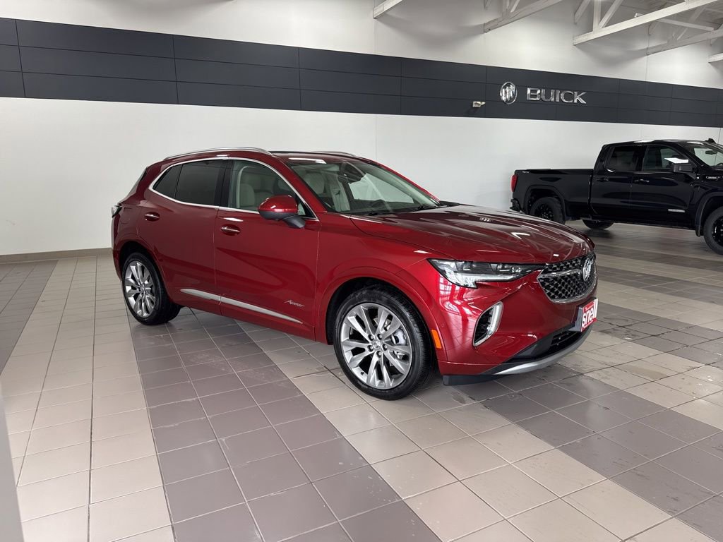 Used 2022 Buick Envision Avenir w/ Technology Package II image 8