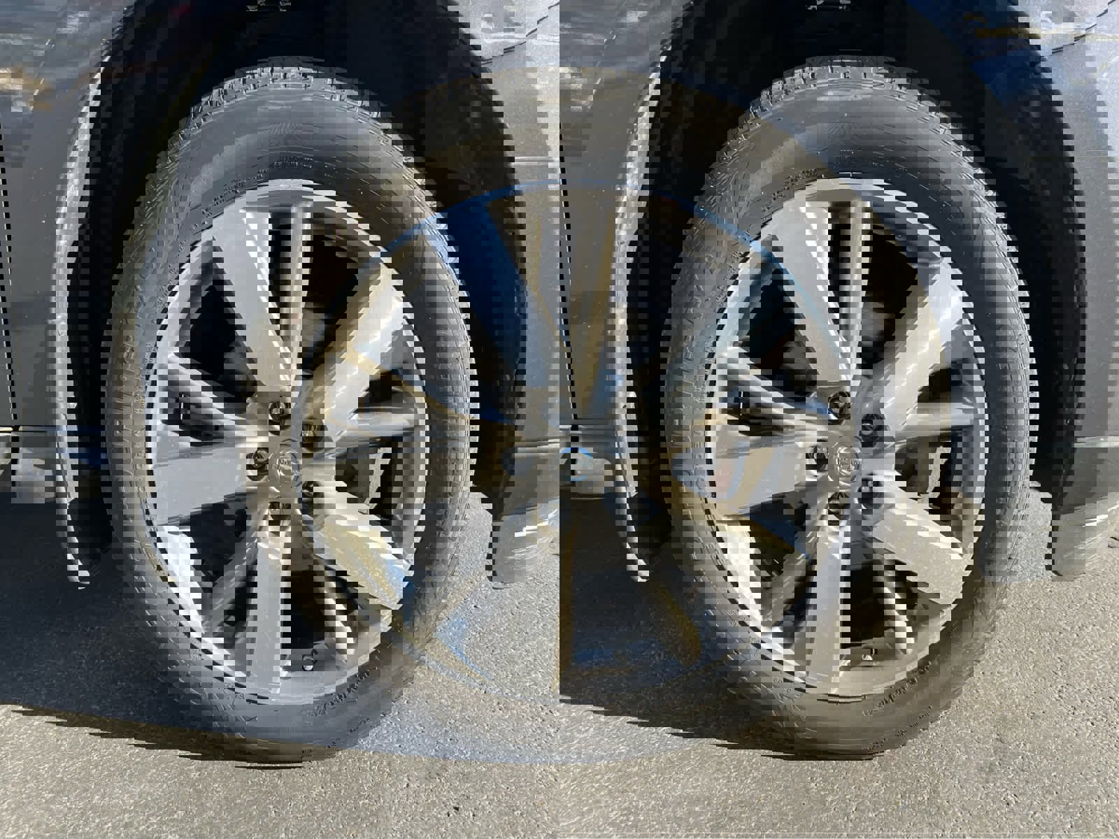 Used 2014 Nissan Pathfinder Platinum image 16