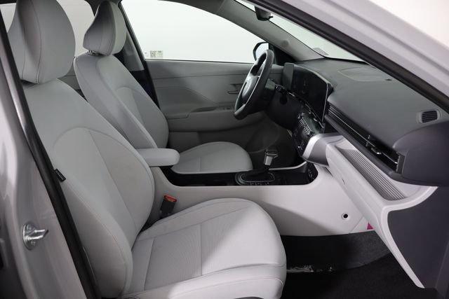 Used 2026 Hyundai Kona SEL Sport FWD image 17
