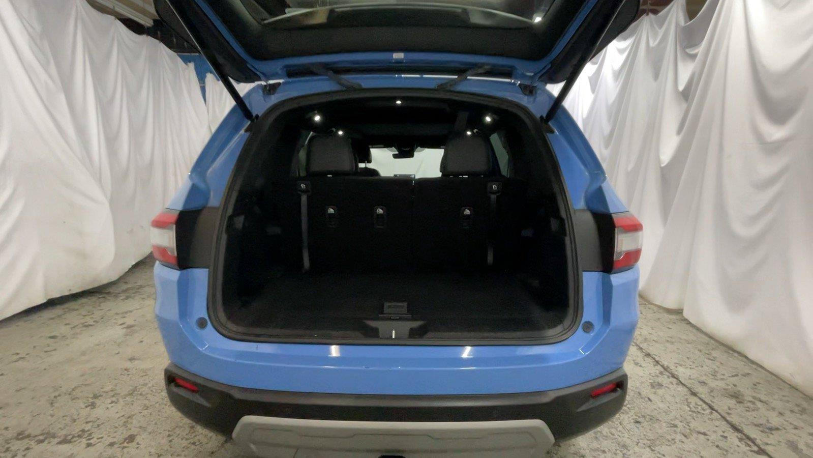 Used 2025 Honda Pilot TrailSport image 18
