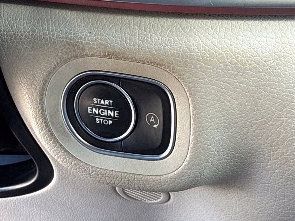 Certified 2022 Mercedes-Benz GLS 450 4MATIC image 29