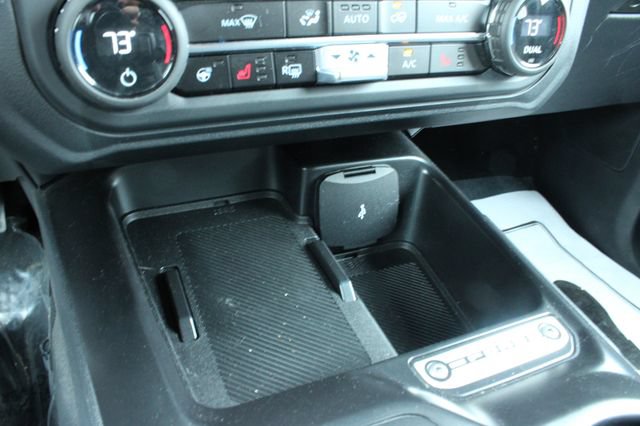 Used 2025 Ford Bronco Outer Banks AWD/4WD image 17