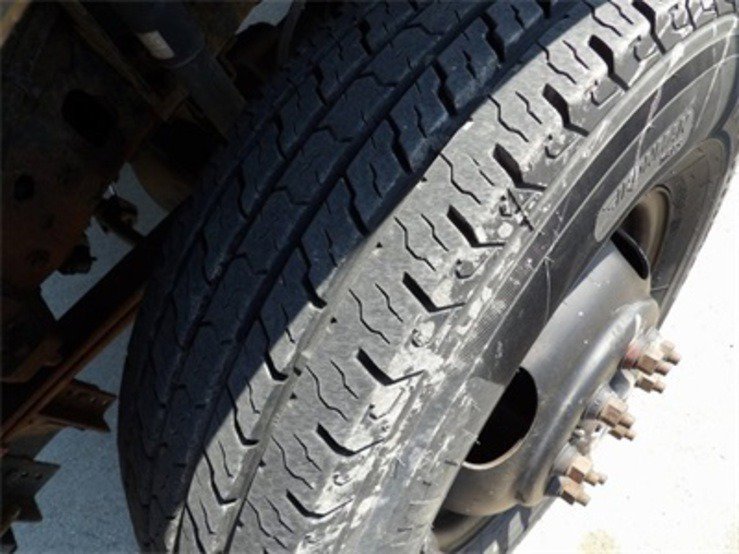 Used 1996 Ford F350 4x4 Regular Cab image 15