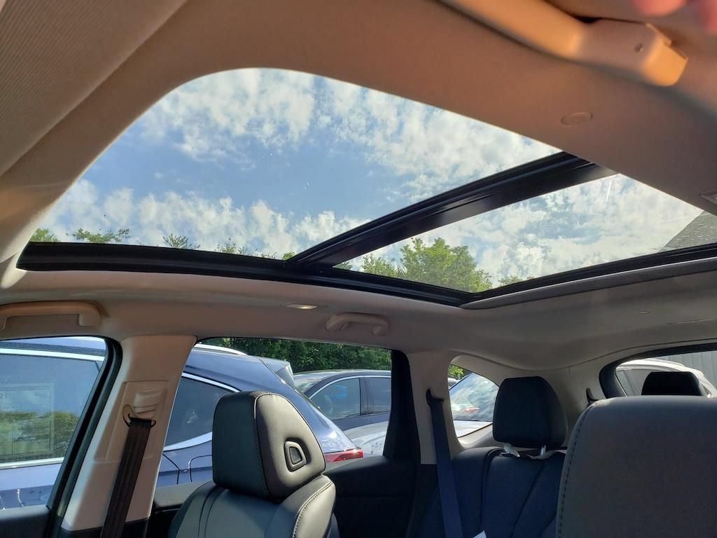 New 2026 Acura MDX SH-AWD image 14