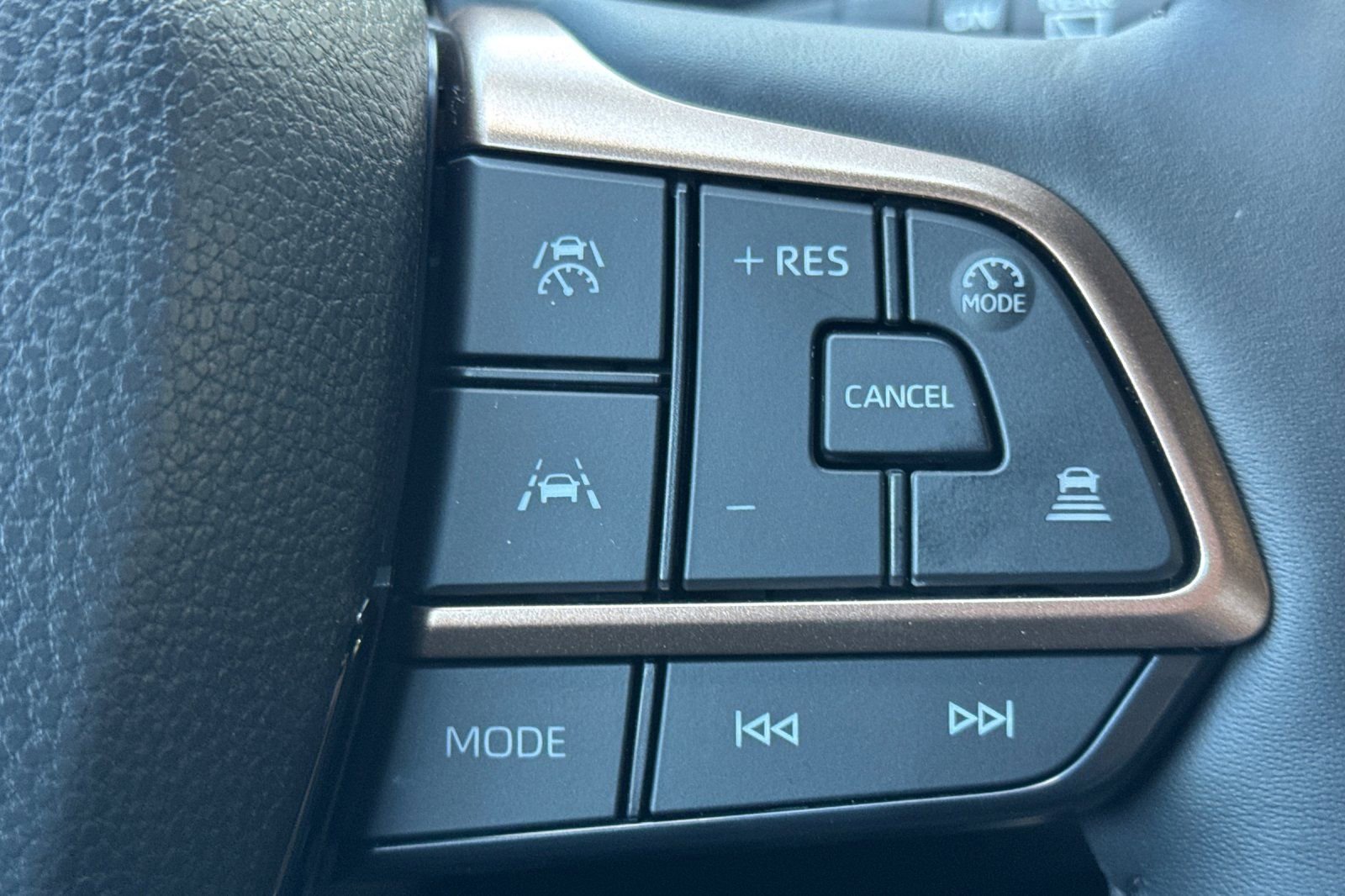 Certified 2025 Toyota Grand Highlander AWD Hybrid image 32