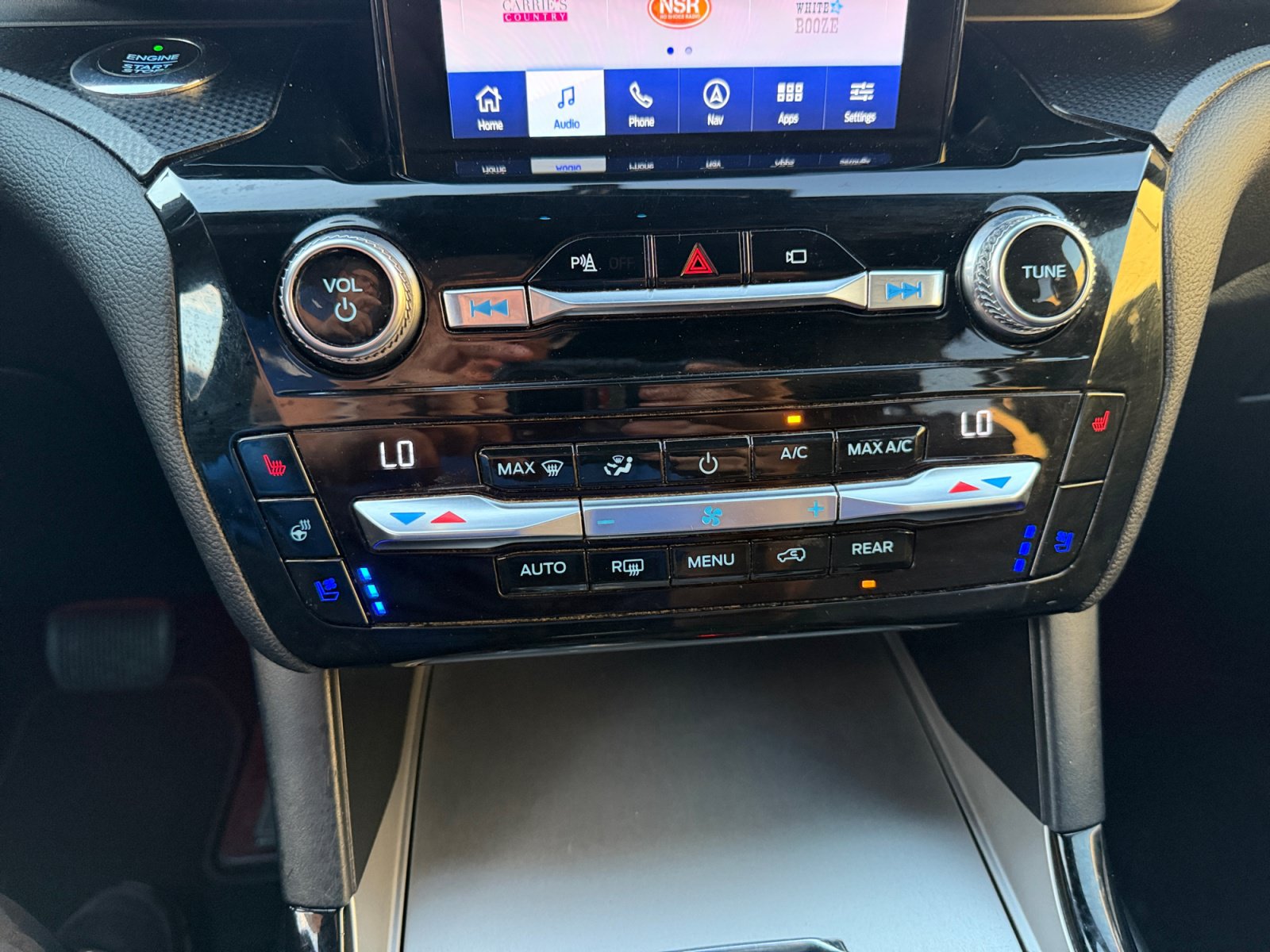 Used 2021 Ford Explorer ST w/ Equipment Group 401A AWD/4WD image 22