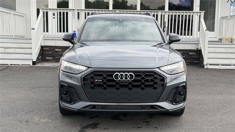 Used 2021 Audi SQ5 Prestige w/ Prestige Package AWD/4WD image 9