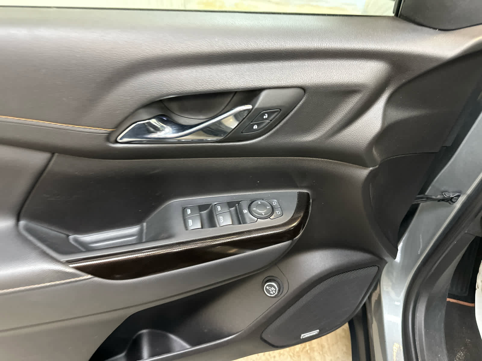 Certified 2023 GMC Acadia AT4 AWD/4WD image 28