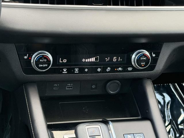 Used 2024 Mitsubishi Outlander SE AWD/4WD image 19