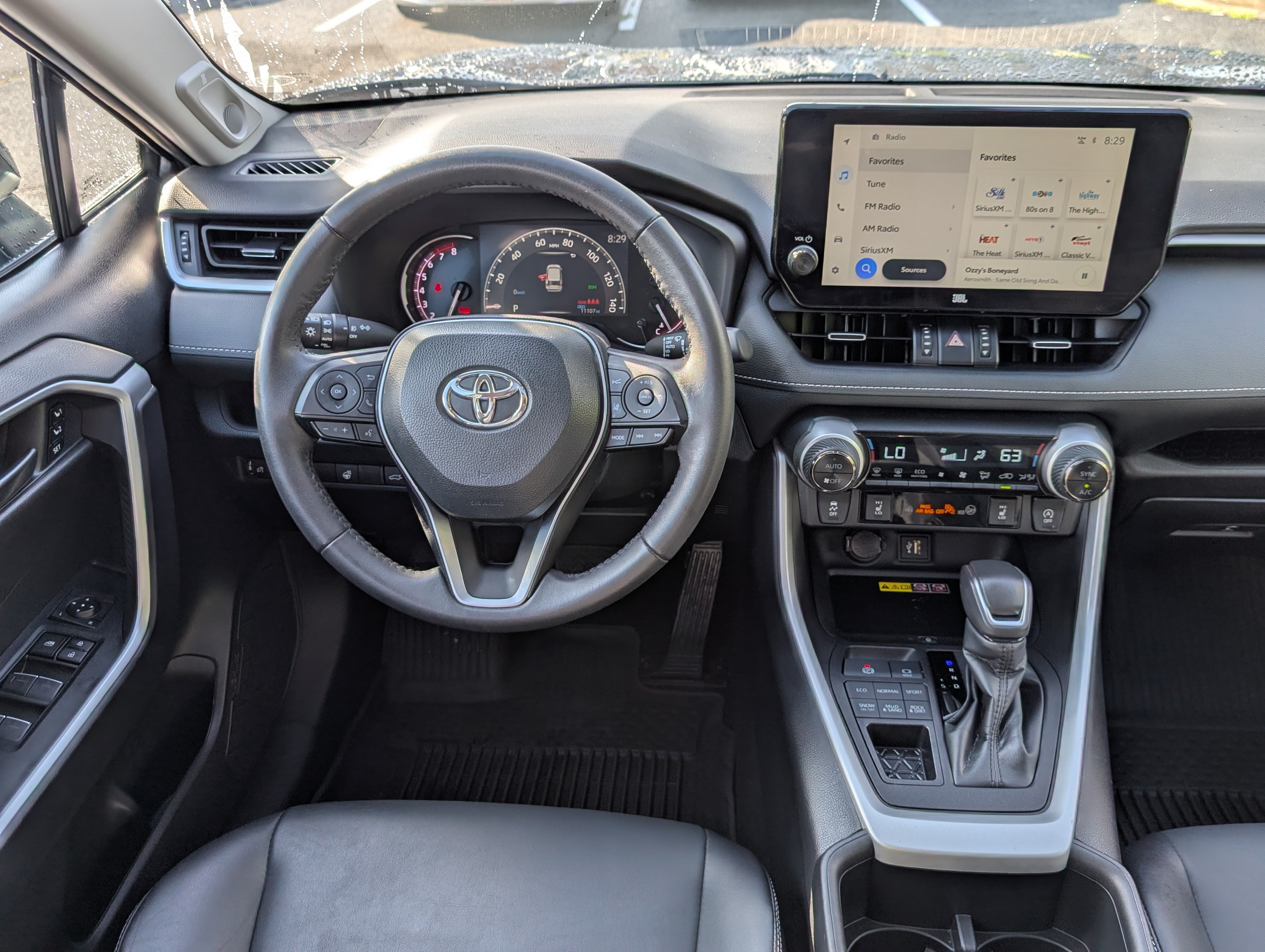 Used 2024 Toyota RAV4 XLE Premium w/ Weather Package AWD/4WD image 17