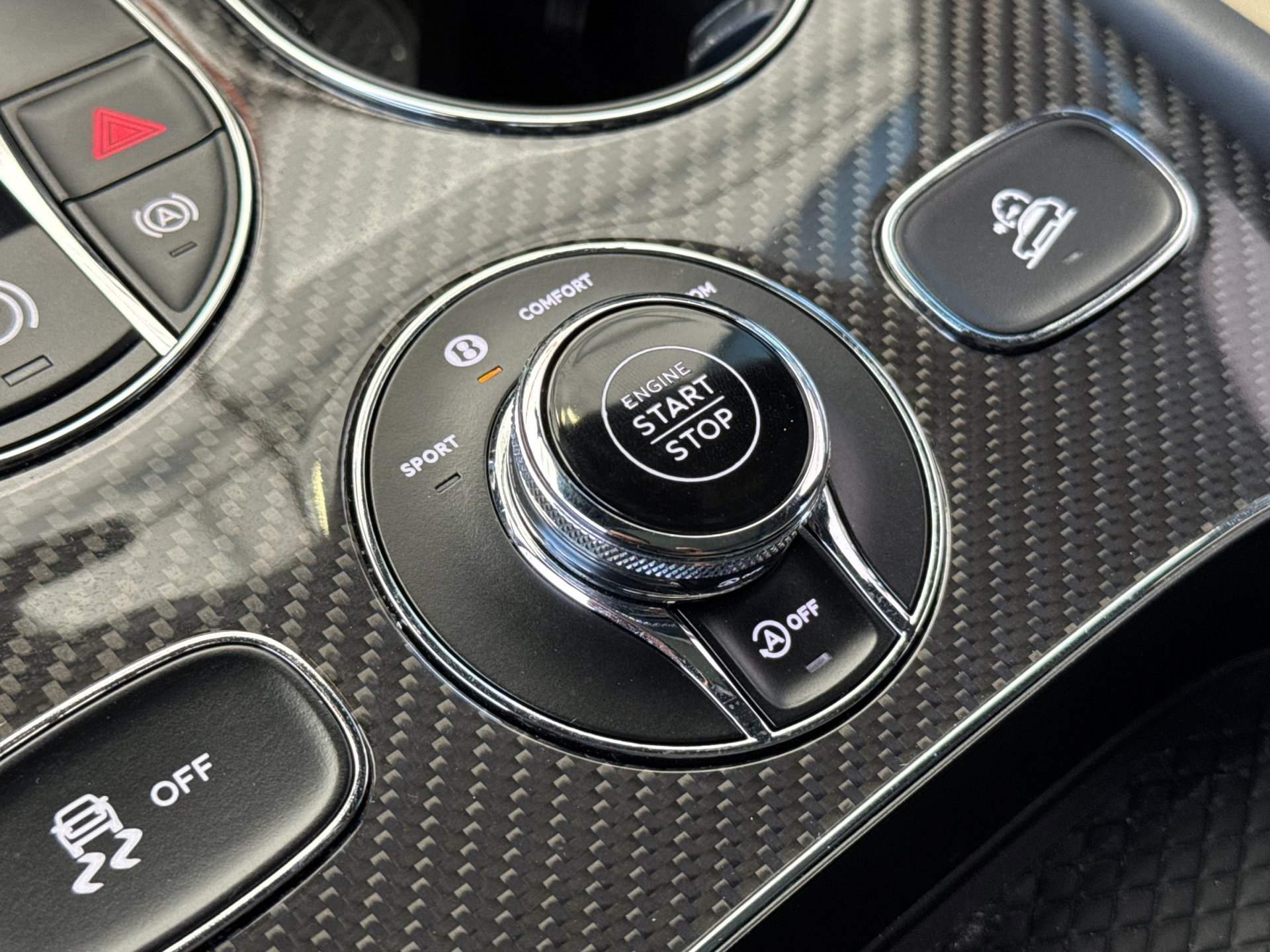 Certified 2022 Bentley Bentayga image 25