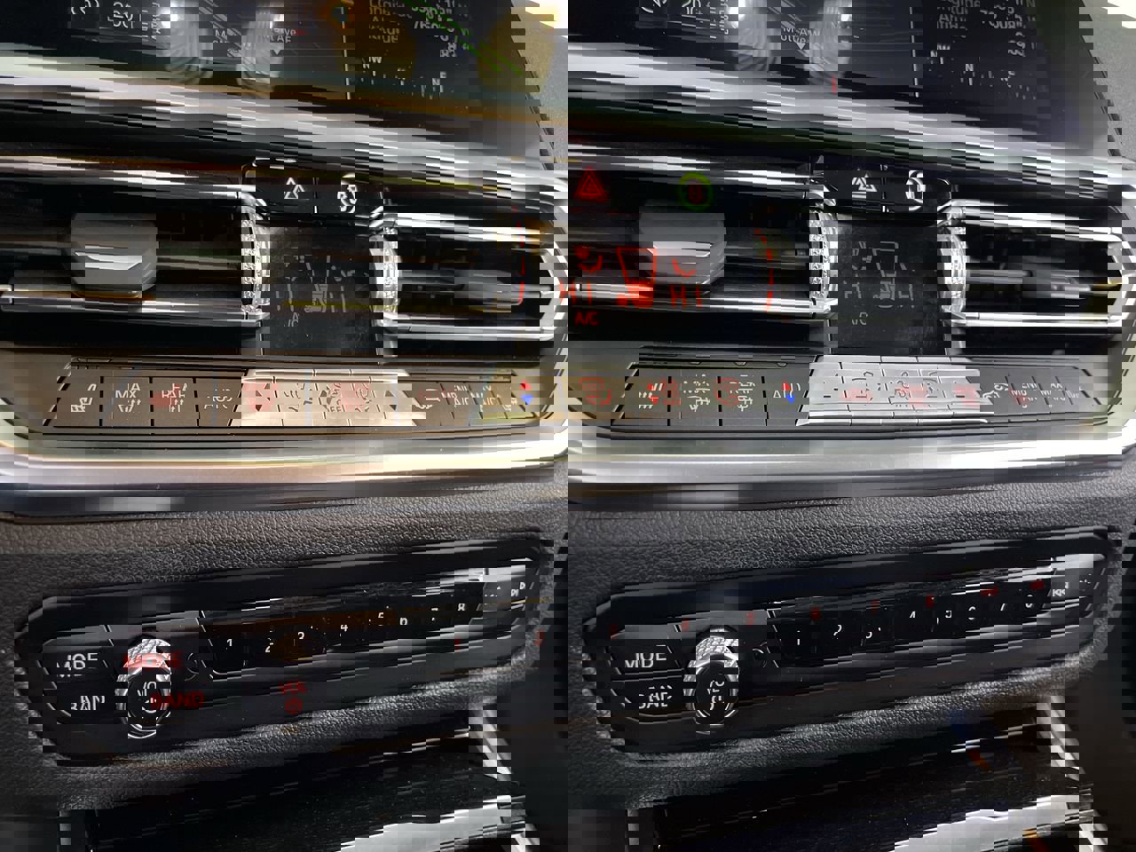 Used 2022 BMW 330i xDrive Sedan w/ Driving Assistance Package image 17