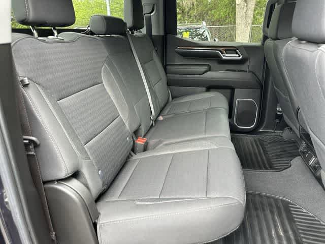 Used 2023 Chevrolet Silverado 1500 LT AWD/4WD image 18