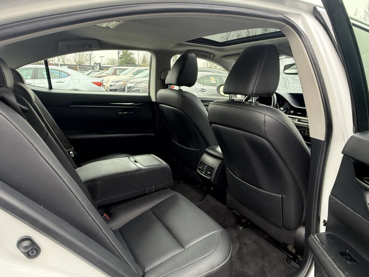 Used 2014 Lexus ES 350 image 14