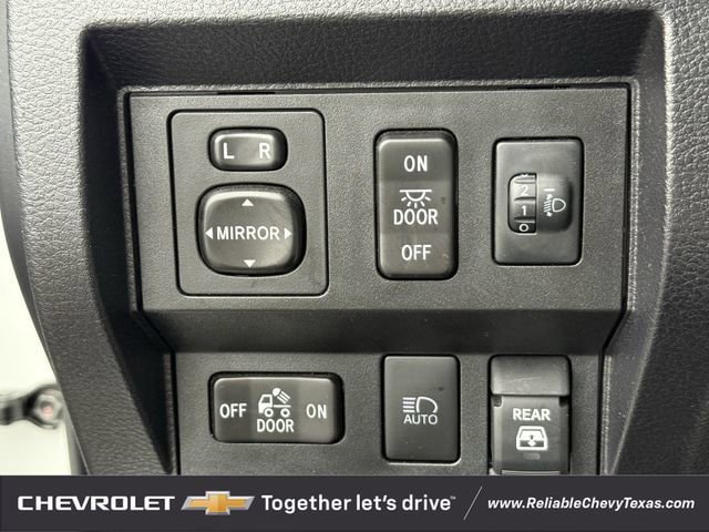 Used 2020 Toyota Tundra SR5 w/ SR5 Leather Package AWD/4WD image 25