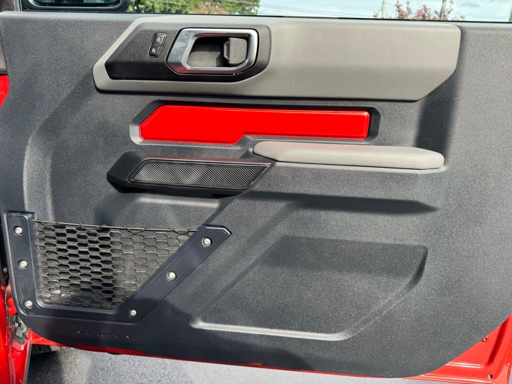 Used 2023 Ford Bronco Big Bend image 28