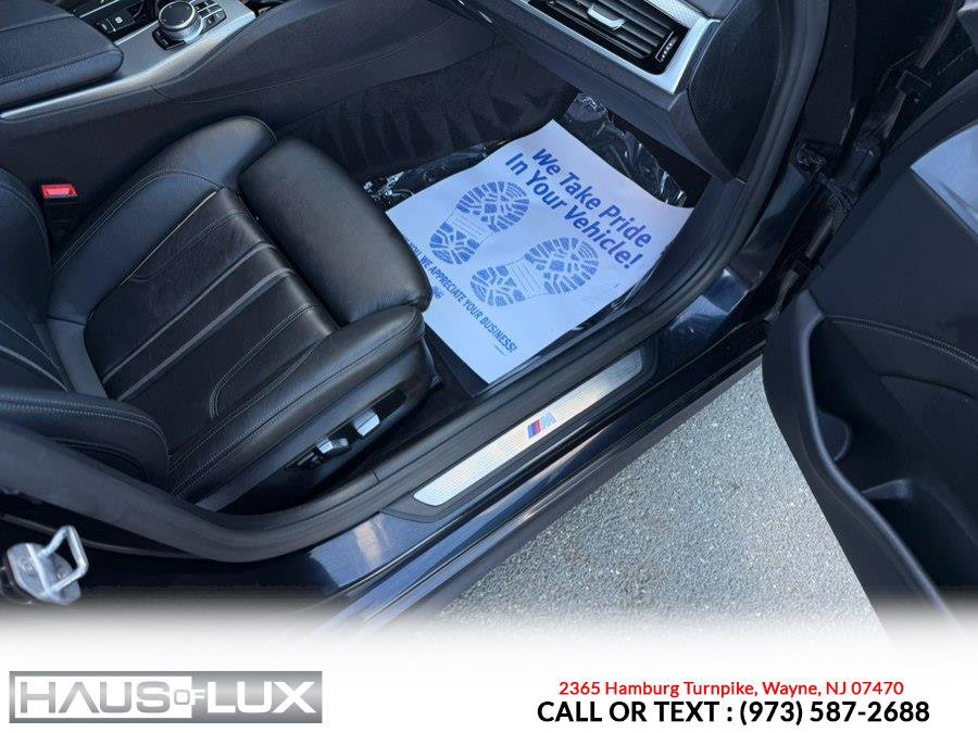 Used 2020 BMW 540i xDrive w/ M Sport Package AWD/4WD image 19