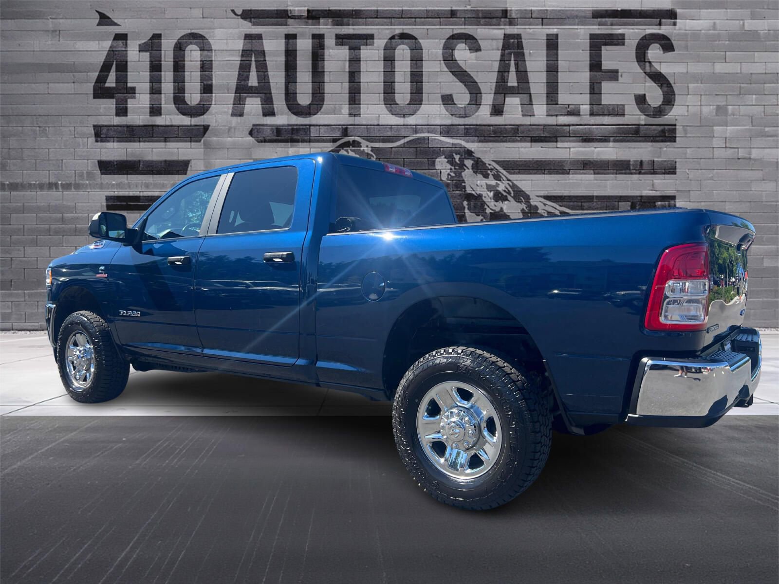 Used 2022 RAM 2500 Big Horn image 9