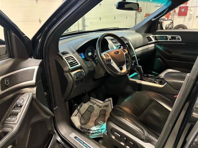Used 2013 Ford Explorer Sport AWD/4WD image 9