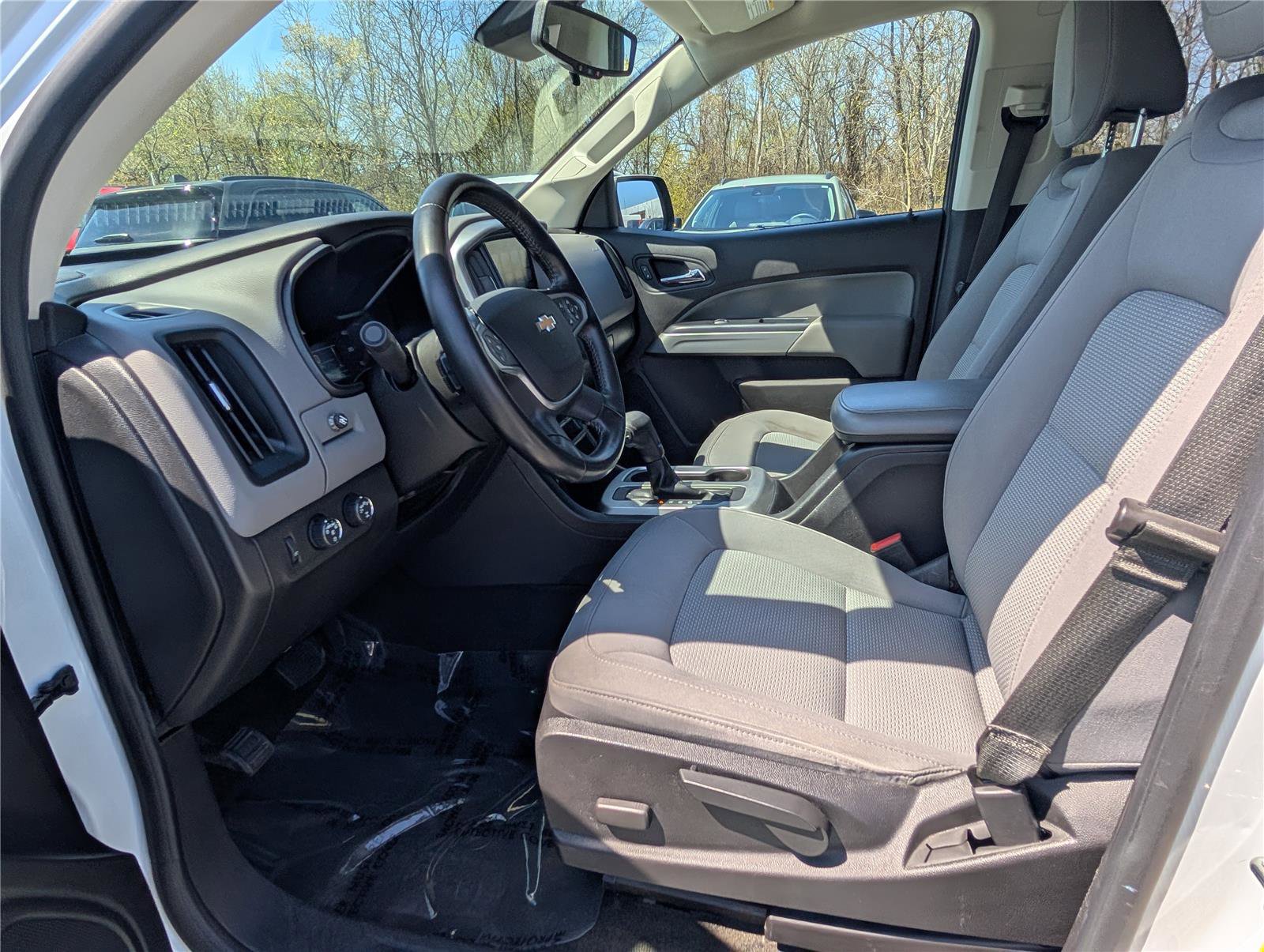 Used 2018 Chevrolet Colorado LT w/ LT Convenience Package AWD/4WD image 15