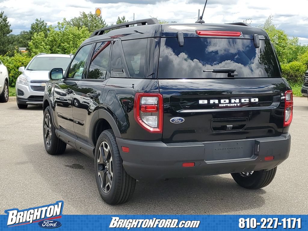 Certified 2023 Ford Bronco Sport Outer Banks w/ Tech Package AWD/4WD image 3