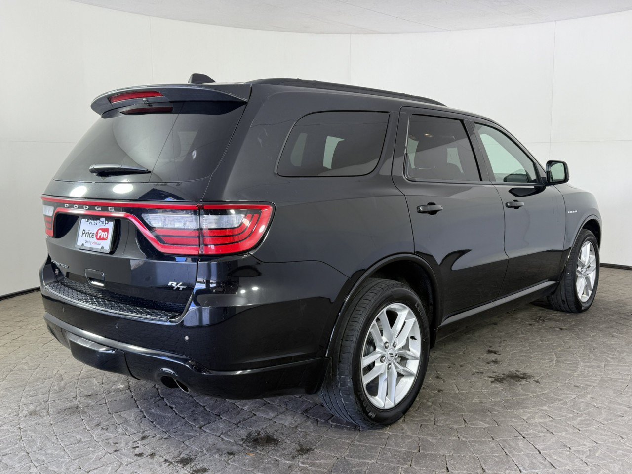 Used 2025 Dodge Durango R/T AWD/4WD image 9