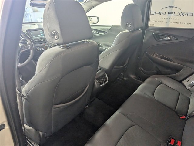 Used 2016 Chevrolet Malibu LT image 10