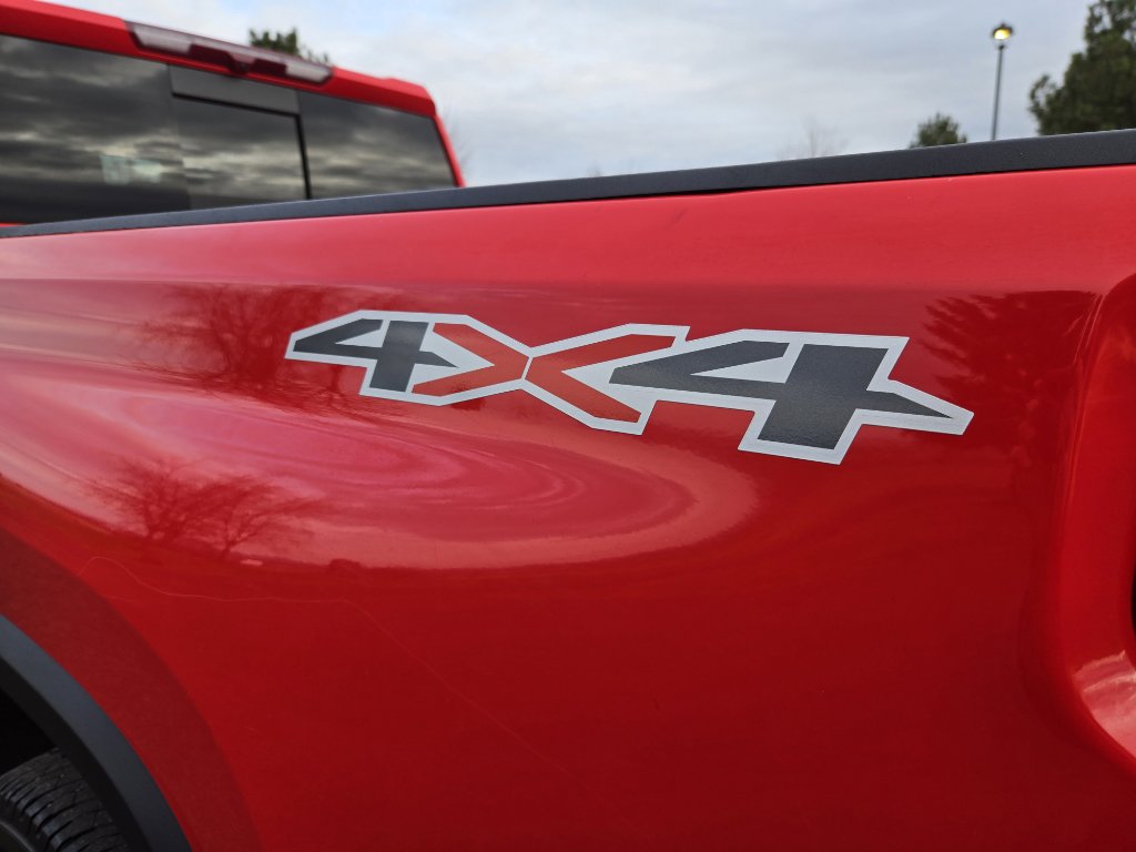 Used 2024 Chevrolet Silverado 2500 LT w/ All Star Edition image 11