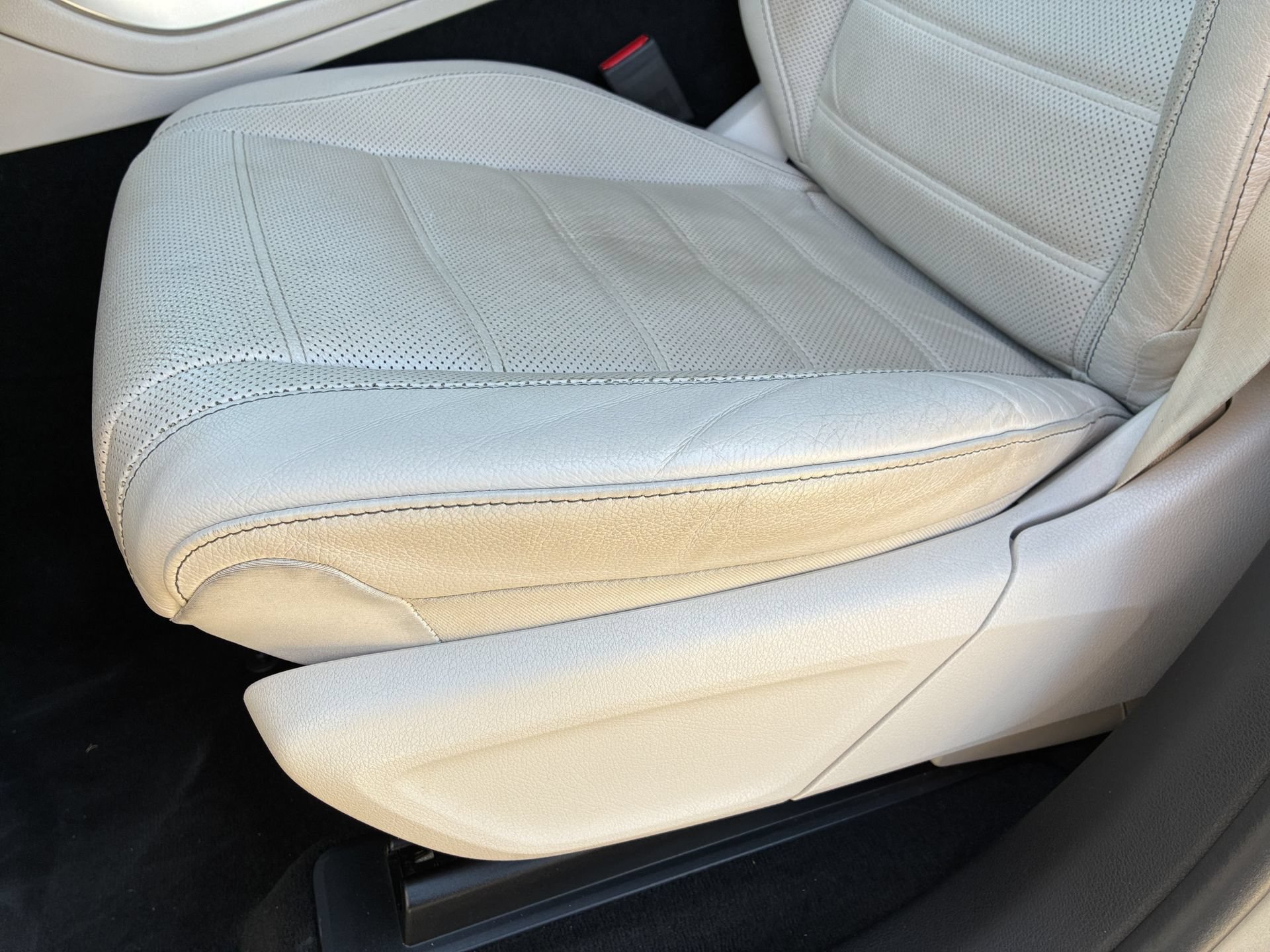 Used 2021 Mercedes-Benz GLE 580 4MATIC image 28