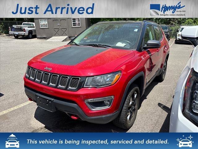 Used 2018 Jeep Compass Trailhawk w/ Leather Interior Group AWD/4WD image 1