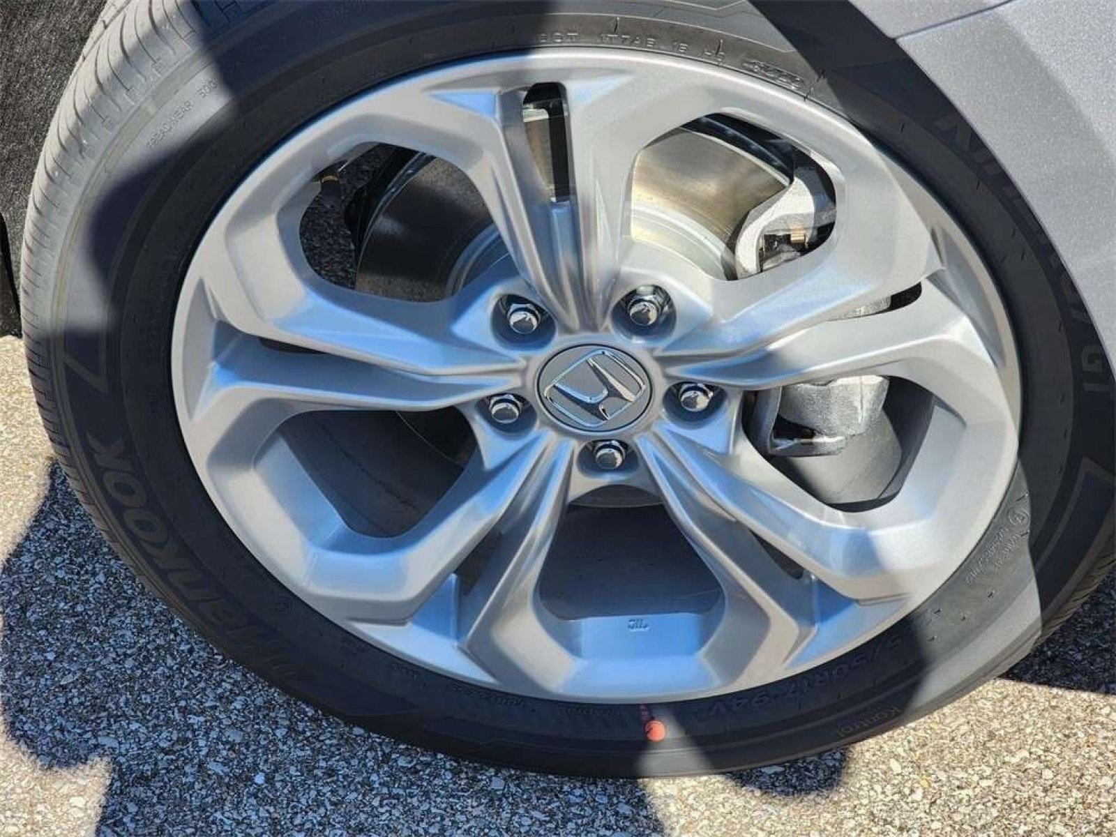 Certified 2023 Honda Accord LX image 5