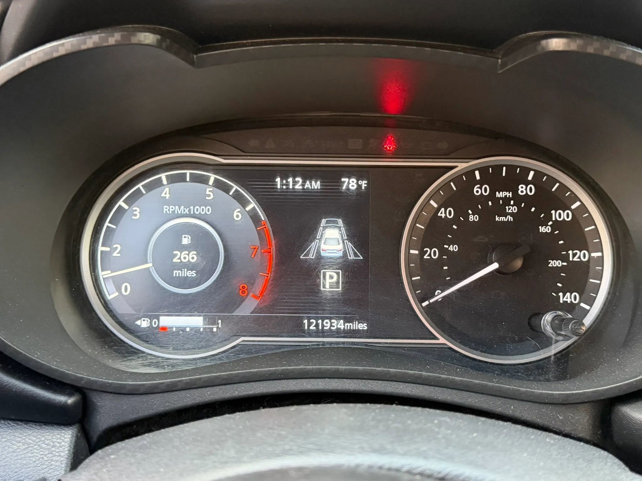 Used 2020 Nissan Versa SR FWD image 9