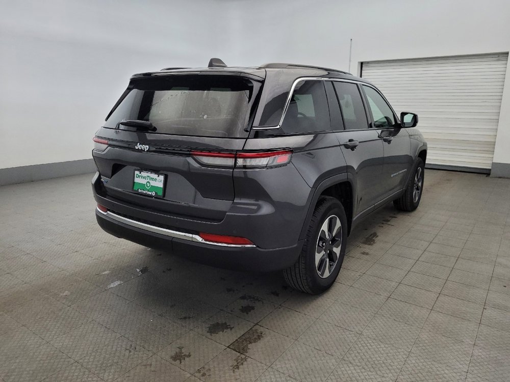 Used 2024 Jeep Grand Cherokee Limited 4xe image 9