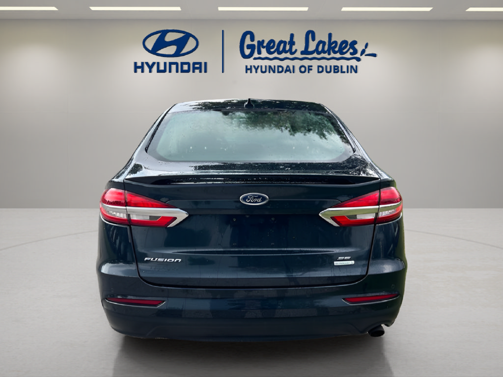 Used 2020 Ford Fusion SE w/ Equipment Group 151A FWD image 4