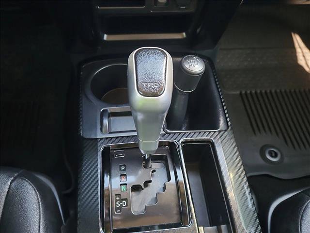 Used 2018 Toyota 4Runner TRD Off-Road Premium image 12