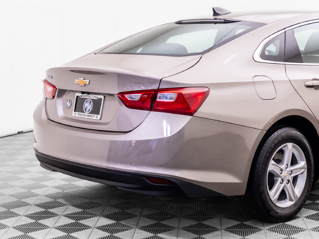 Used 2023 Chevrolet Malibu LS FWD image 38
