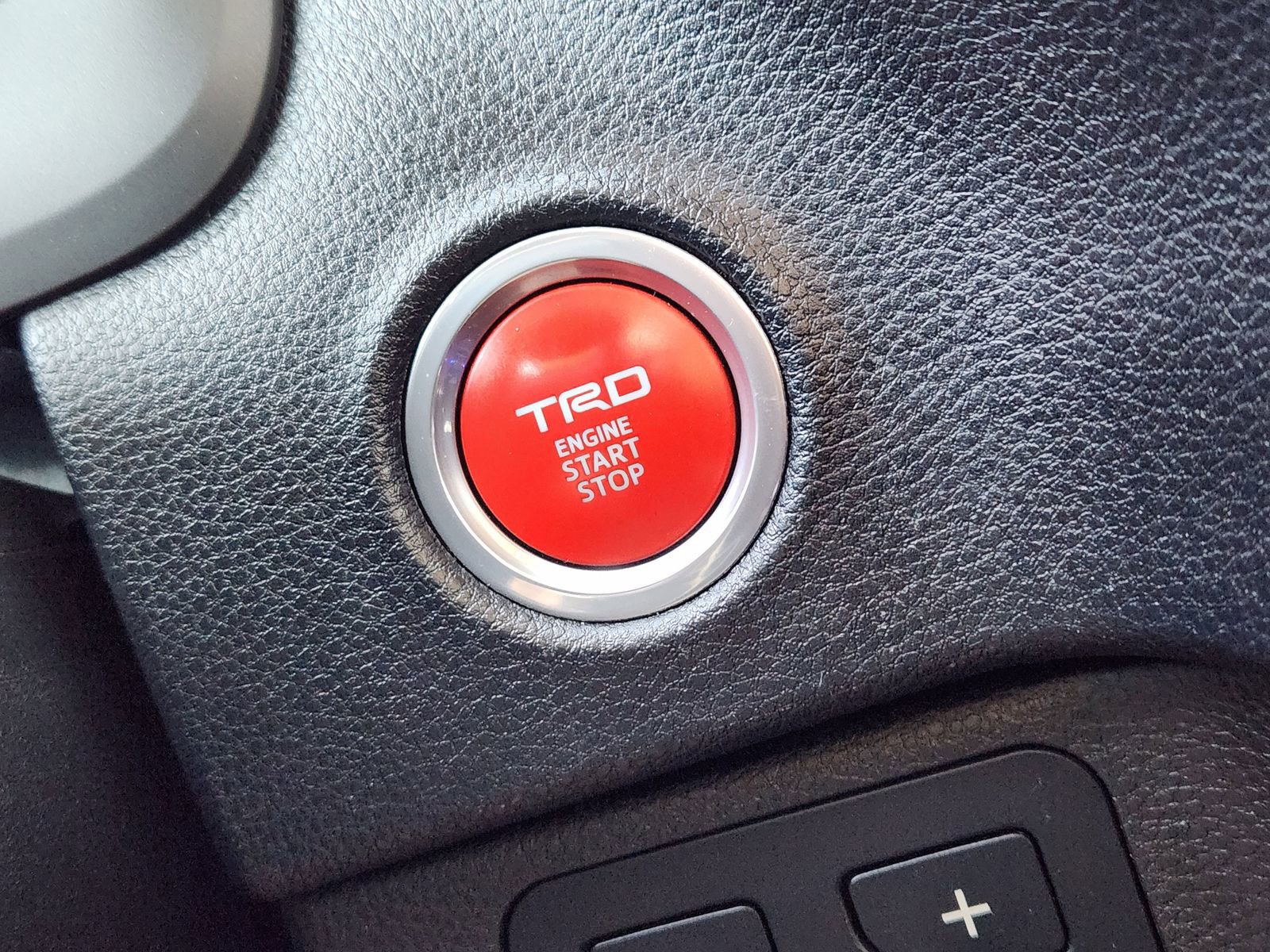 Used 2022 Toyota Tundra SR5 w/ TRD Sport Package AWD/4WD image 25