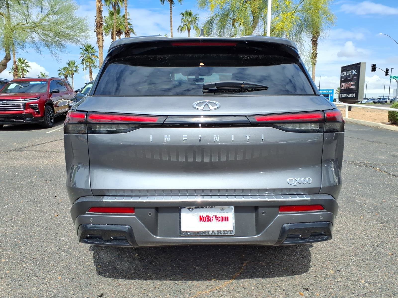 Used 2025 INFINITI QX60 Luxe w/ Cargo Package image 6