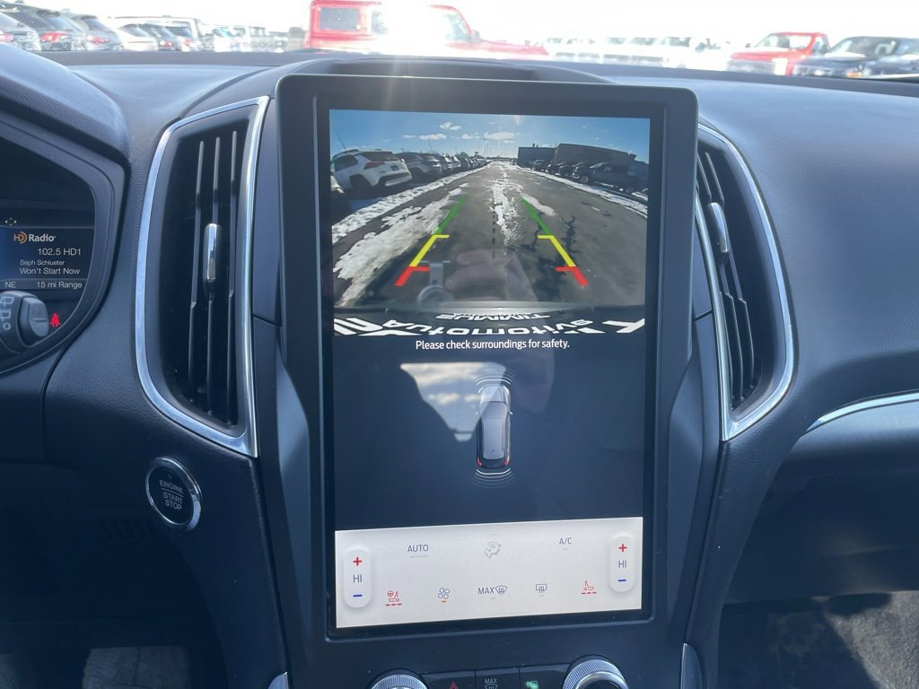 Used 2023 Ford Edge Titanium image 17