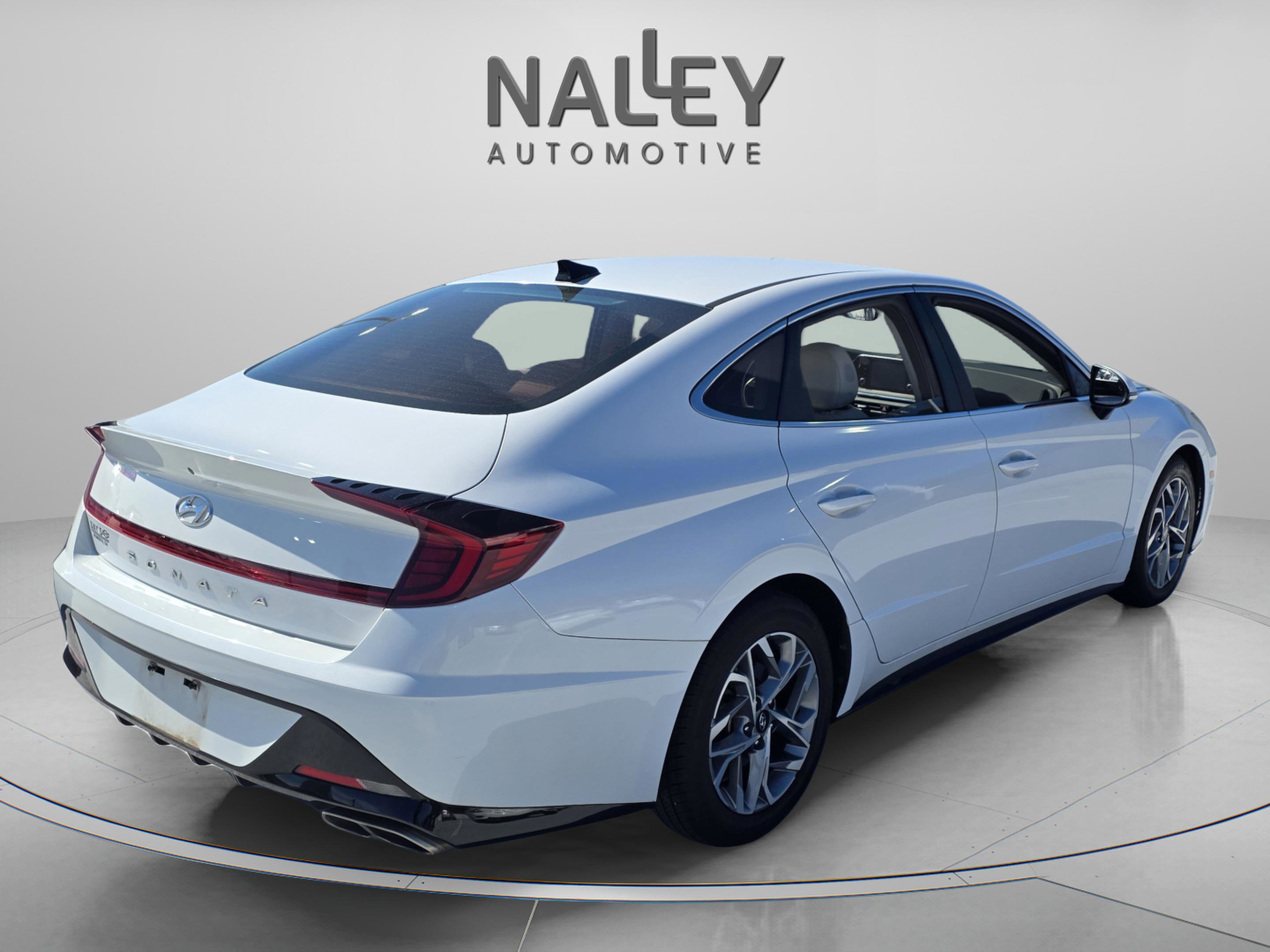 Used 2020 Hyundai Sonata SEL w/ Premium Package image 5