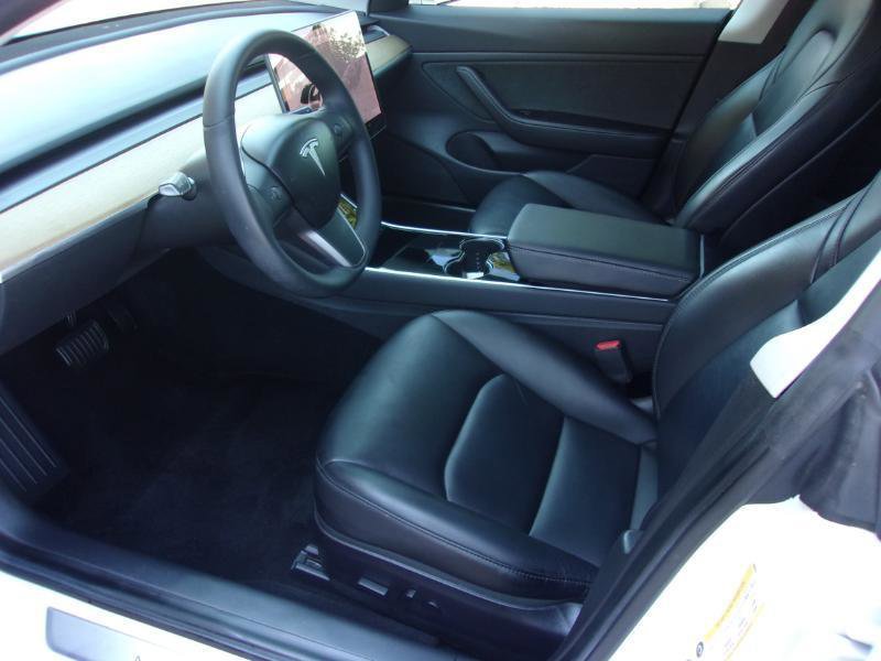 Used 2019 Tesla Model 3 Standard Range Plus image 27