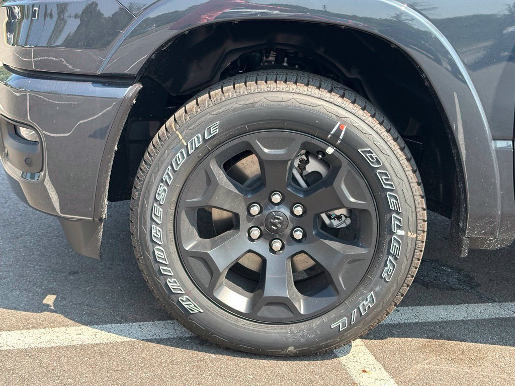 New 2026 RAM 1500 Big Horn AWD/4WD image 9