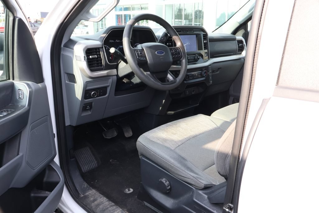 Used 2022 Ford F150 XLT w/ Trailer Tow Package AWD/4WD image 8