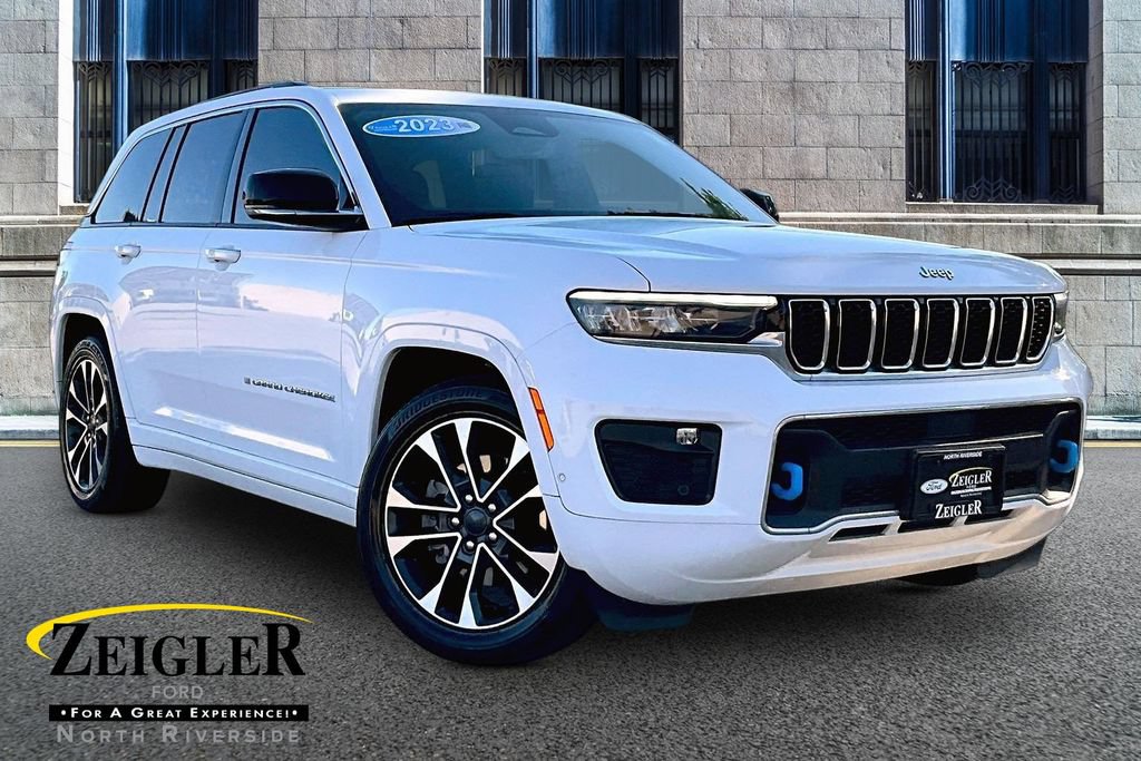 Used 2023 Jeep Grand Cherokee Overland w/ Luxury Tech Group IV AWD/4WD image 1