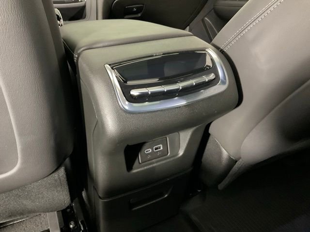 Certified 2025 Cadillac XT6 Sport w/ Technology Package image 22