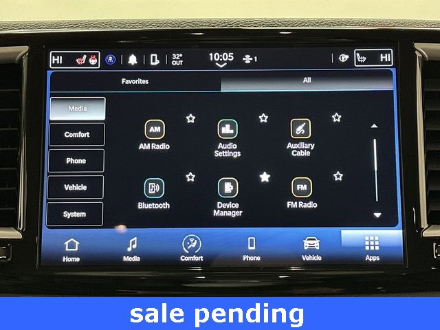 Used 2023 Chrysler Pacifica Touring-L image 12